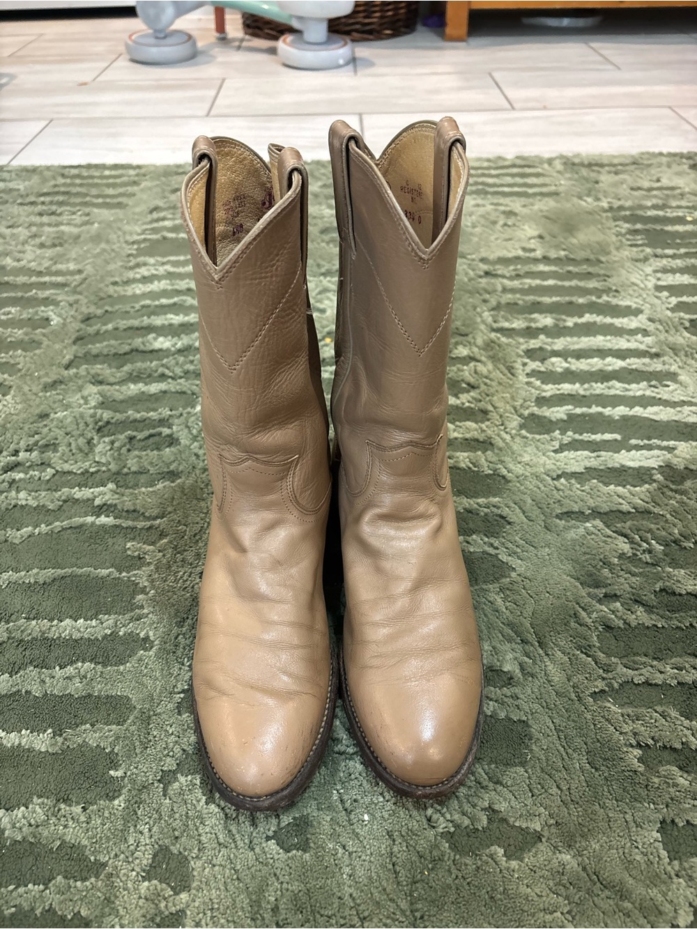 Vintage Justin leather roper cowboy boot - women size 6.5